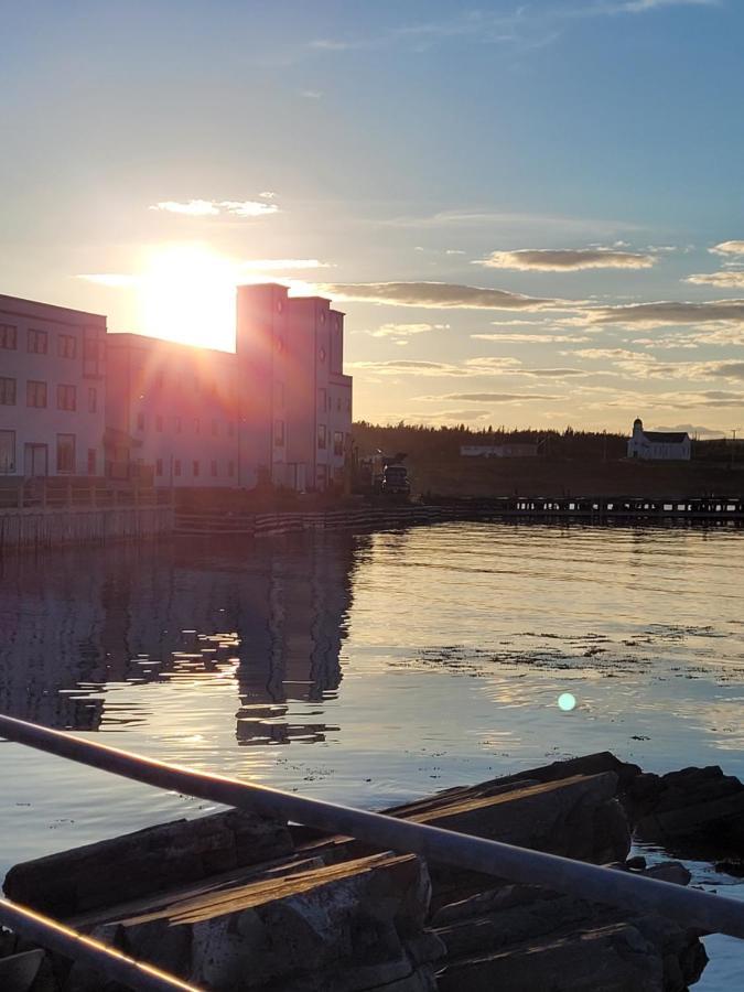The Harbourside Inn Port Union Exterior photo